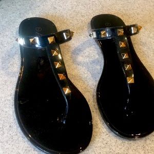 LIKE Valentino rock stud sandals without the price!